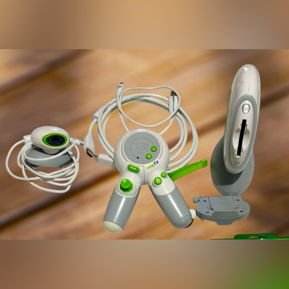 LeapFrog LeapTV Educational Gaming System - Picture 1 of 1